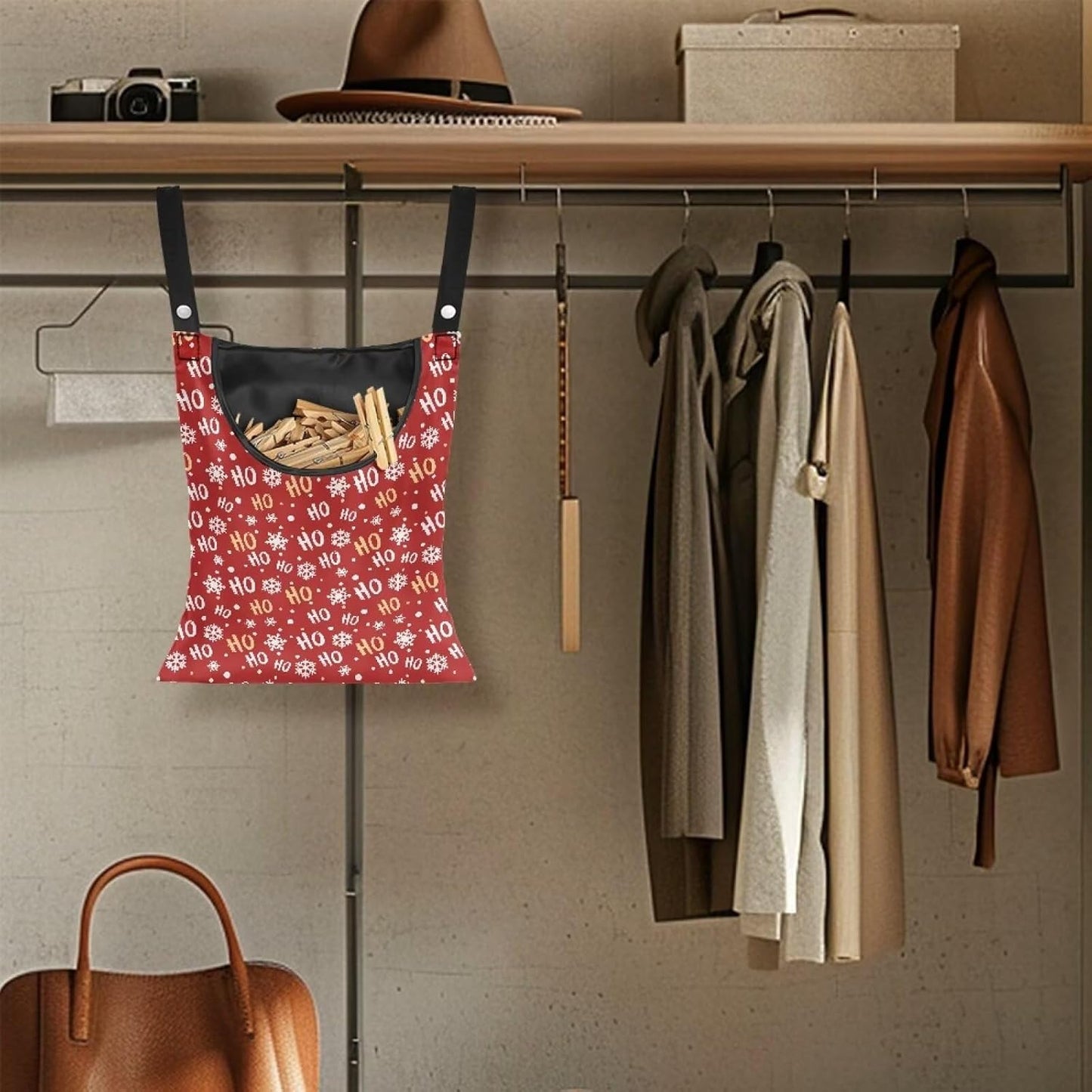 Clothespin Bag with Large Capacity for Mini and Wooden Clothespins with Large Opening Storage Organizer Laundry Hanging Bag - Christmas
